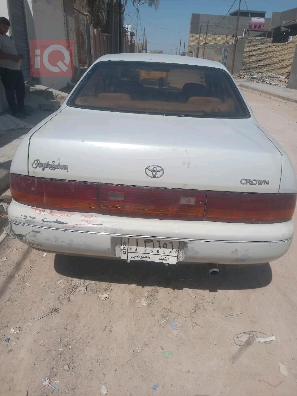 تۆیۆتا کراون